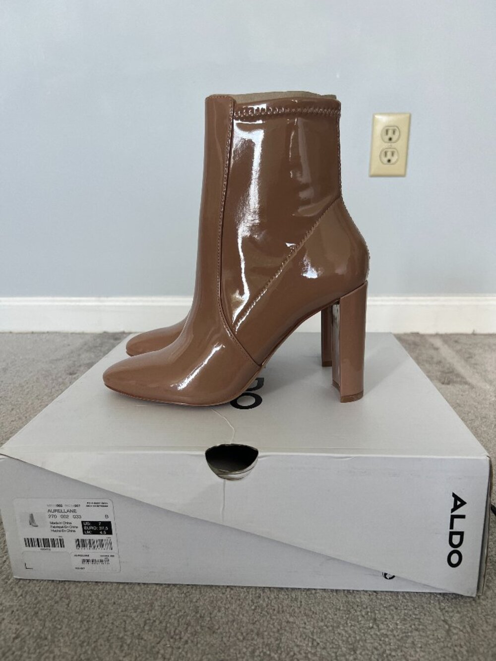 ALDO Aurellane Nude Patent Block Heel Booties 7 NWT